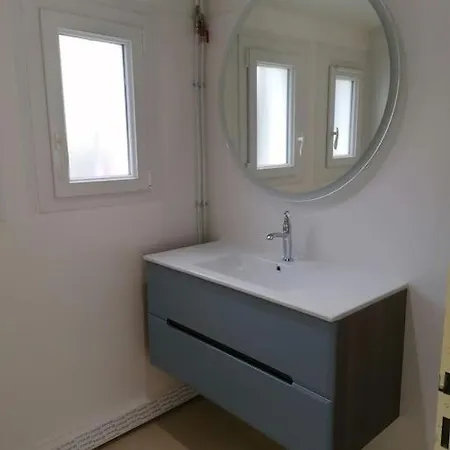 Maison De Vue פורניק