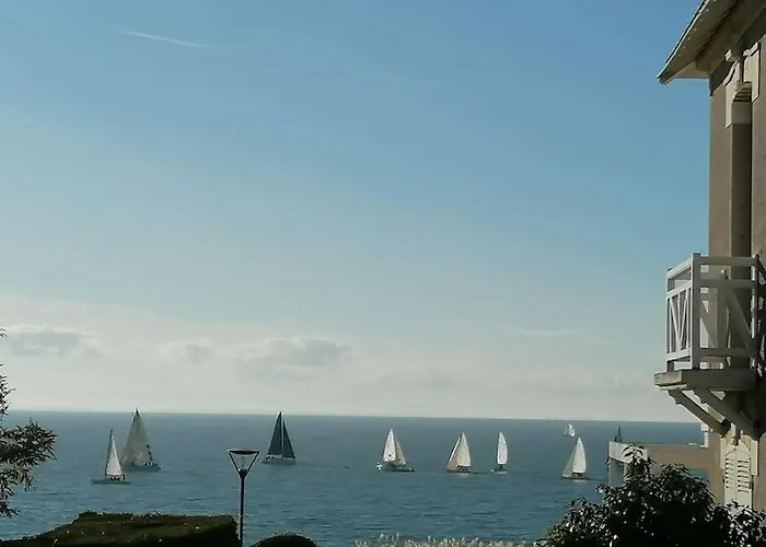 بيت للعطل Maison De Vue بورنيك