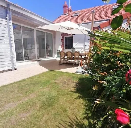 Maison De Vue * بورنيك