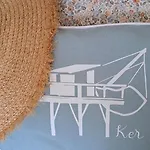 Maison De Vue פורניק