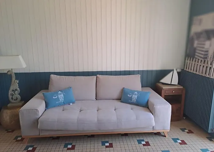 Maison De Vue Semesterbostad *